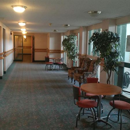 Empire Inn ブランドン エクステリア 写真