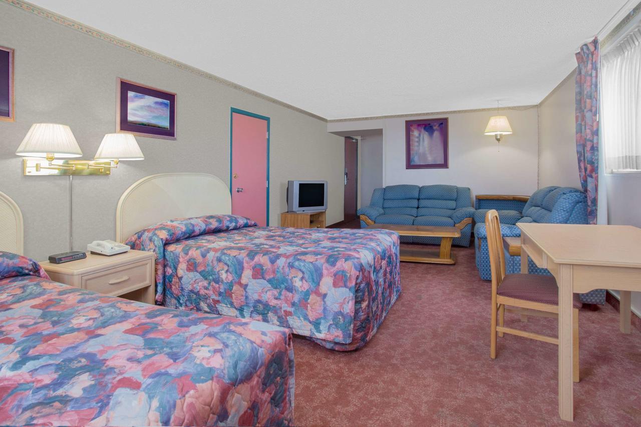 Empire Inn ブランドン エクステリア 写真