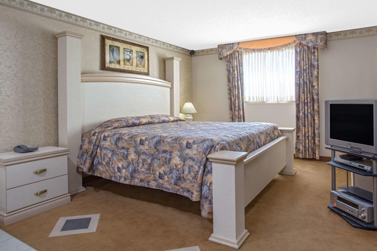 Empire Inn ブランドン エクステリア 写真