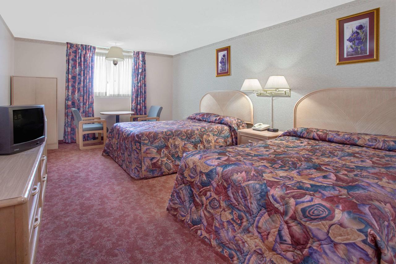 Empire Inn ブランドン エクステリア 写真